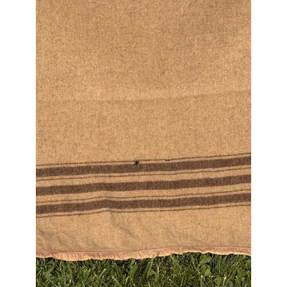 Vintage 1930 - 40's 75% Camel Hair And Wool Blanket Military Style Authentic